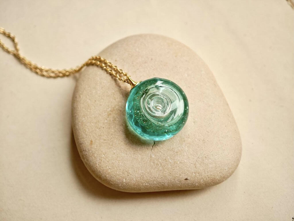 peace buckle diffuser necklace