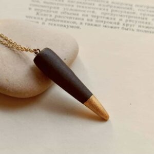 cone shape diffuser stone necklace