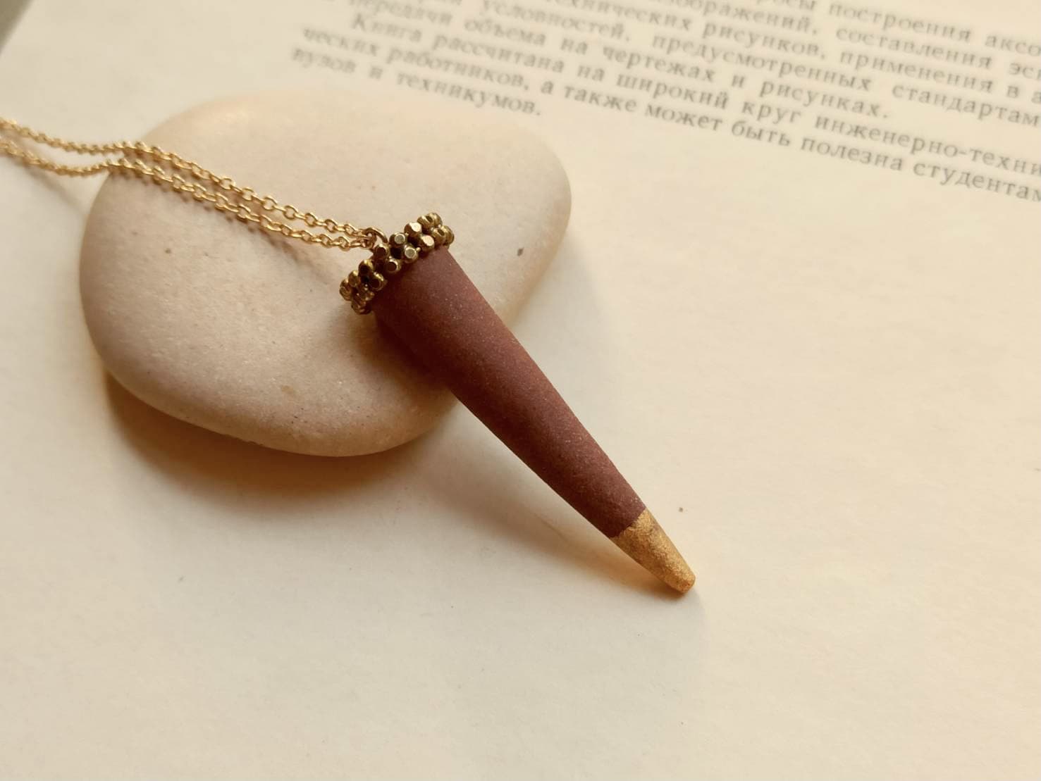 cone shape diffuser stone necklace