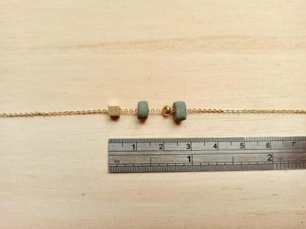 green diffuser stone necklace
