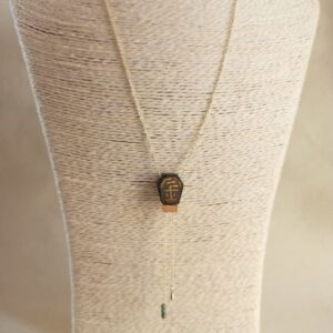 Y necklace with Chinese character gold