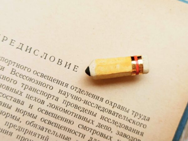 Pencil Diffuser Brooch