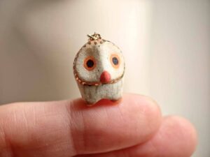 Owl Ceramic Essential Oil Diffuser Bottle – Peach Pink Pin-hole Aromatherapy Vase