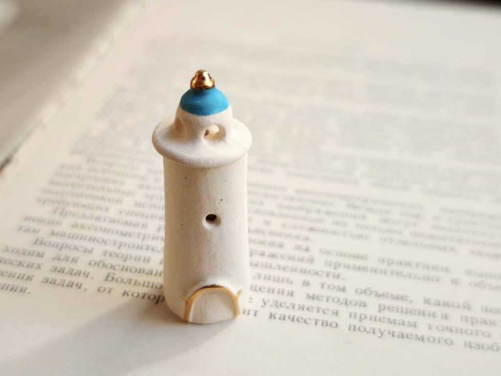 Aromatherapy Lighthouse Ceramic House - Decorative Fragrance Bottle