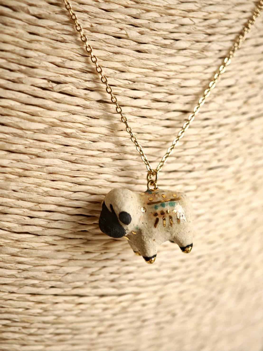 Refillable Blacknose Sheep Ceramic Diffuser Necklace for Essential Oils & Perfume