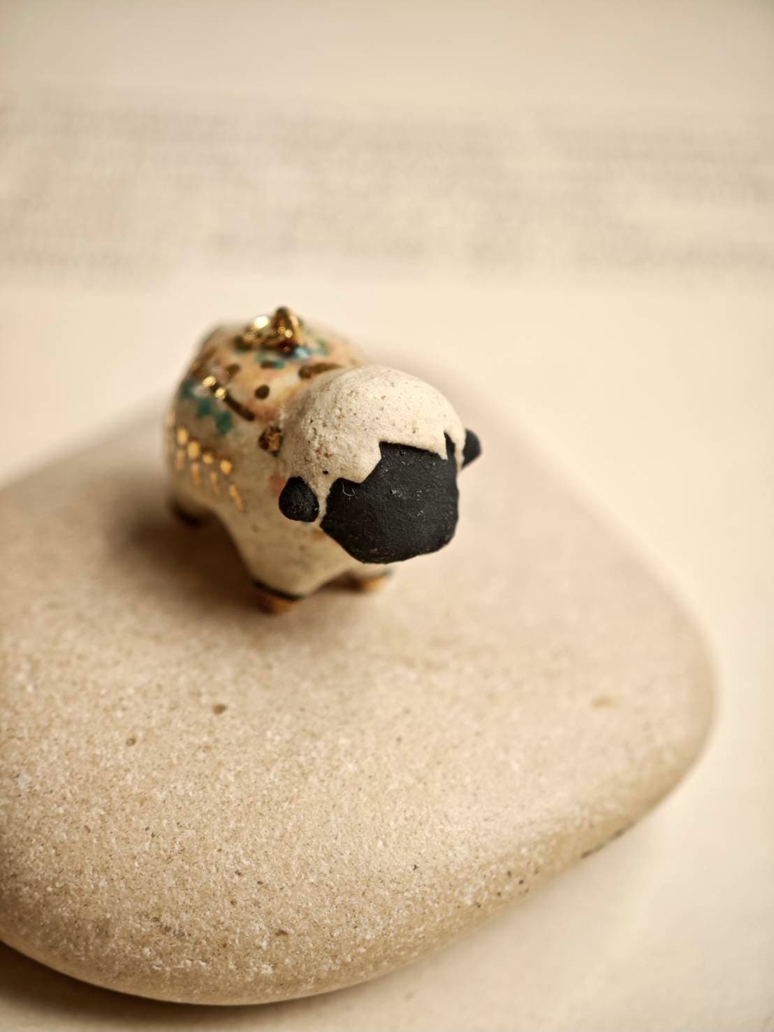 Refillable Blacknose Sheep Ceramic Diffuser Necklace for Essential Oils & Perfume