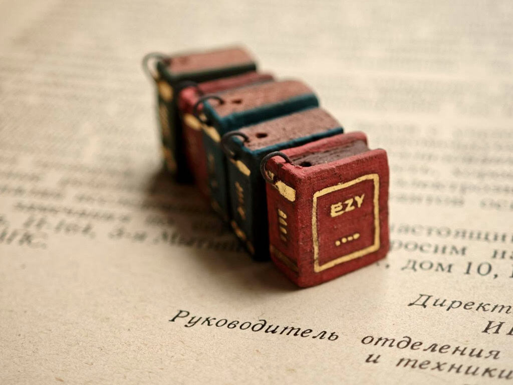 Dark Academia_ Secret Pages Vintage Book Ceramic Diffuser Necklace