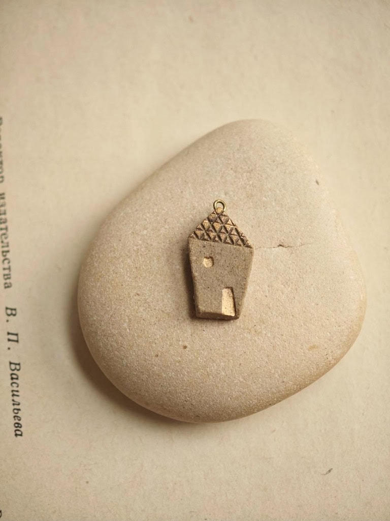 Brown Fairytale Tiny House Ceramic Essential Oil Diffuser Necklace